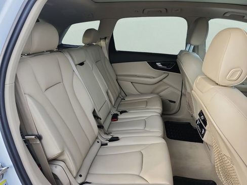 Used 2017 Audi Q7 3.0T Premium Plus w/ Premium Plus Package image 33