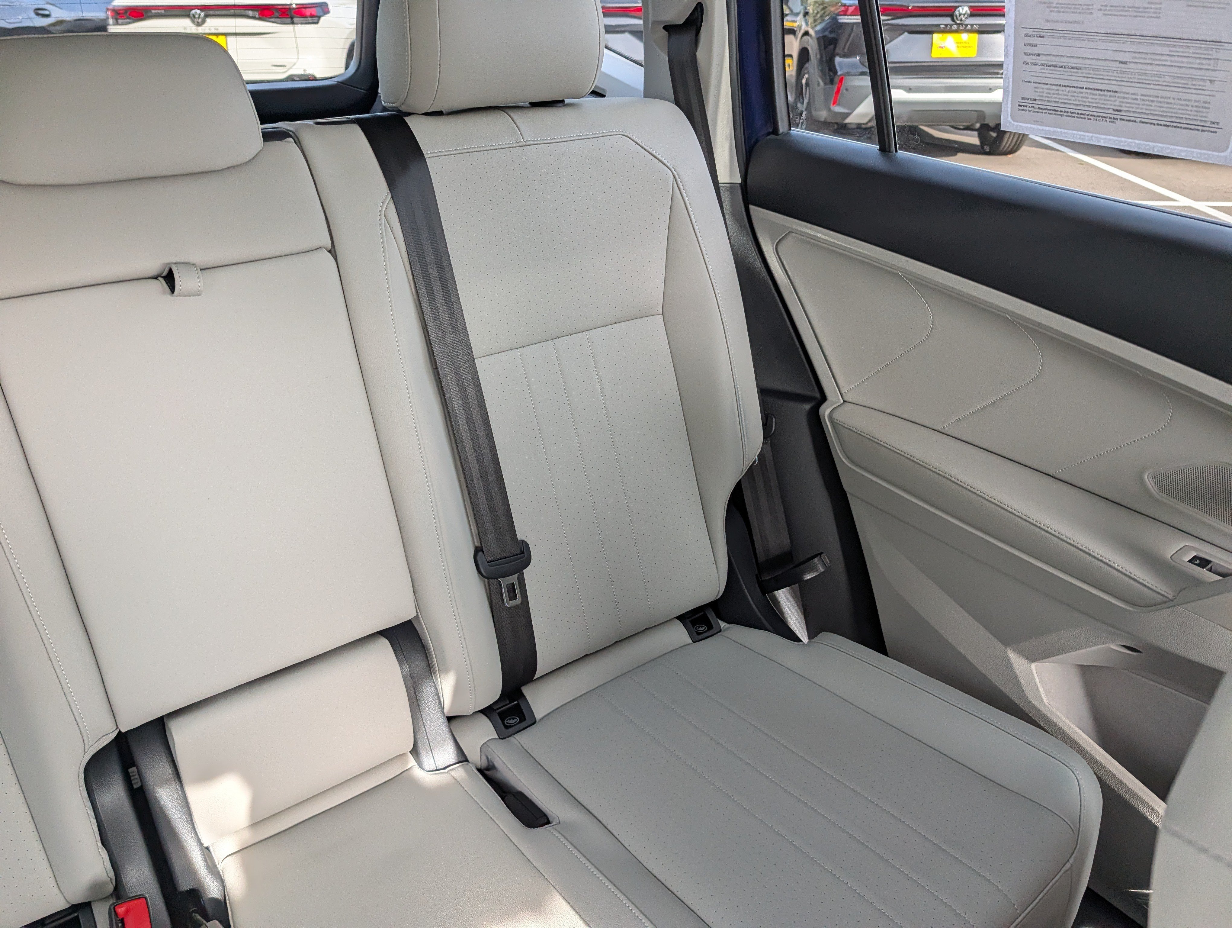 Certified 2024 Volkswagen Tiguan SE AWD/4WD image 14