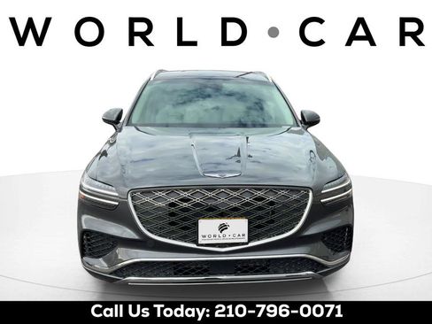 New 2026 Genesis GV70 2.5T image 3