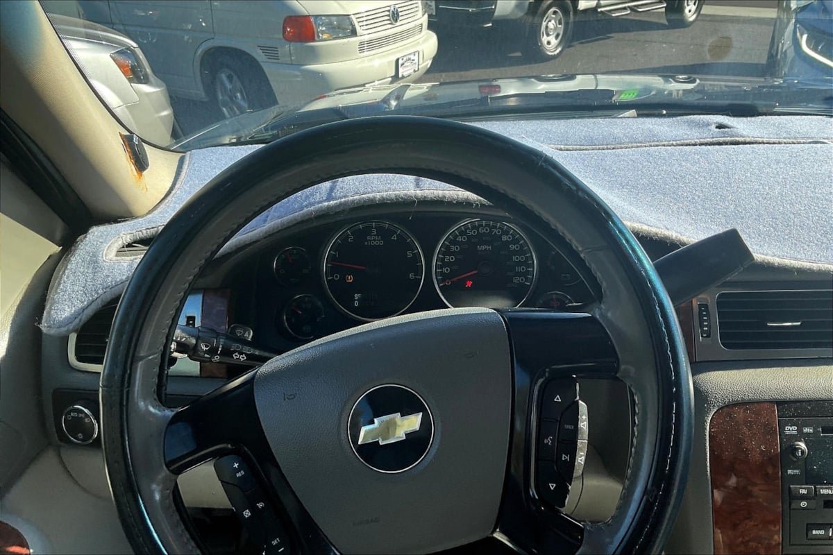 Used 2007 Chevrolet Tahoe LT RWD image 13