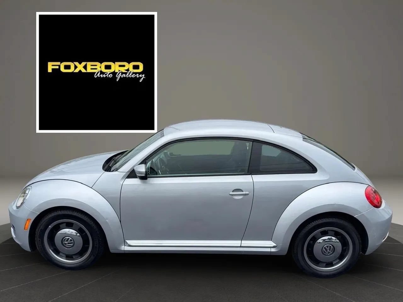 Used 2012 Volkswagen Beetle 2.5 FWD image 8