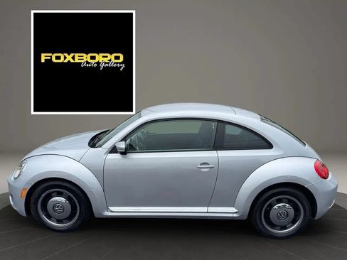 Used 2012 Volkswagen Beetle 2.5 FWD image 8