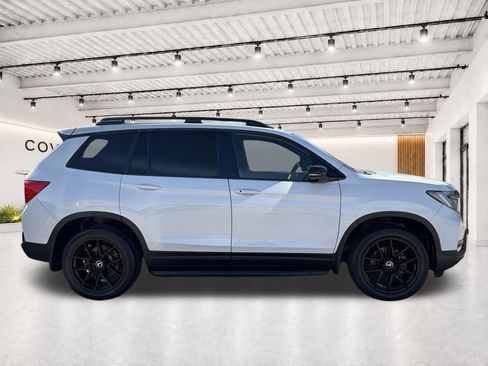 Used 2023 Honda Passport Elite image 9