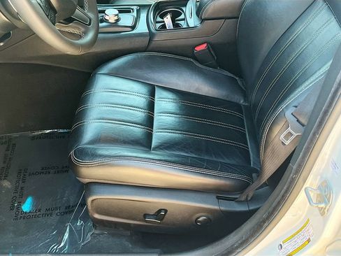 Used 2023 Chrysler 300 S RWD image 20
