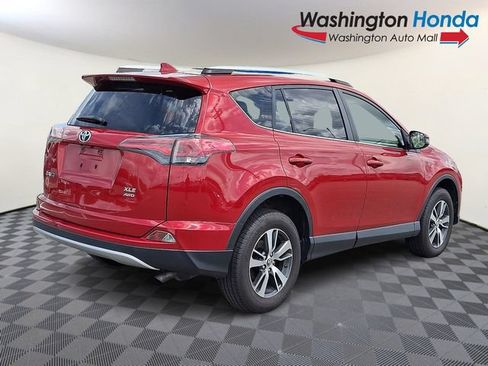 Used 2016 Toyota RAV4 XLE AWD/4WD image 6