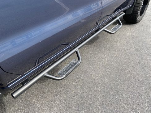 Used 2020 Chevrolet Silverado 1500 RST image 41