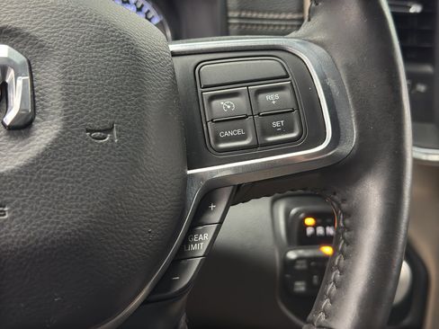 Used 2019 RAM 2500 Laramie image 22