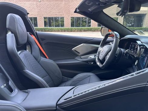 Used 2024 Chevrolet Corvette Z06 w/ Z07 Performance Package RWD image 26