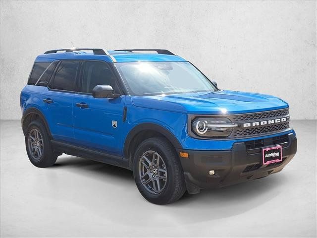 Used 2025 Ford Bronco Sport Big Bend w/ Convenience Package AWD/4WD image 3