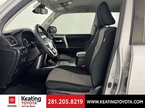 Used 2022 Toyota 4Runner SR5 image 13