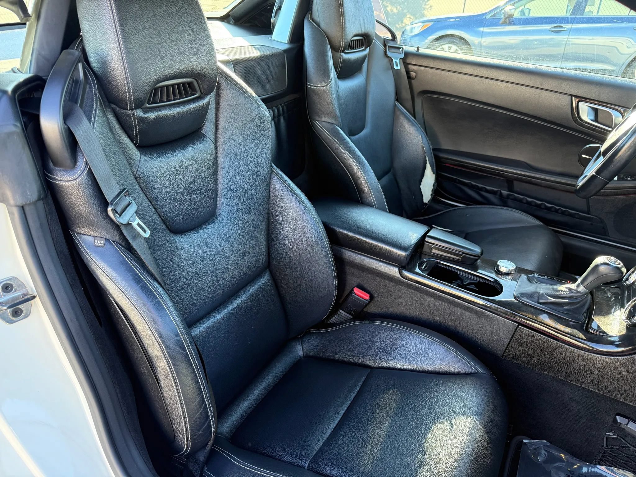 Used 2013 Mercedes-Benz SLK 250 image 19