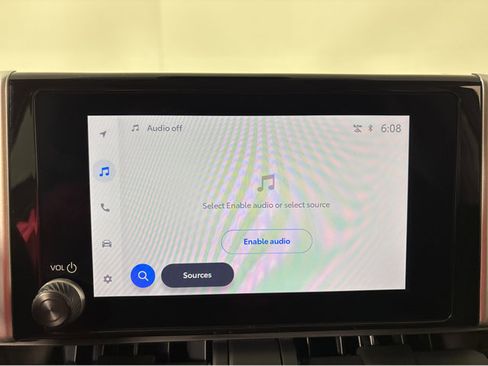 Used 2025 Toyota RAV4 XLE image 6