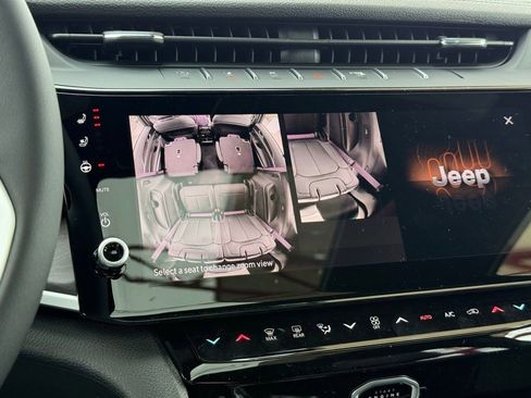 New 2026 Jeep Grand Cherokee L Limited AWD/4WD image 22