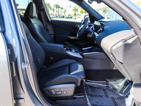 New 2026 BMW X3 xDrive30 w/ Premium Package image 12