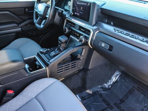 Used 2024 Toyota Tacoma SR5 image 17
