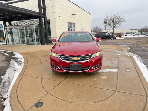 Used 2014 Chevrolet Impala LT w/ Convenience Package image 2