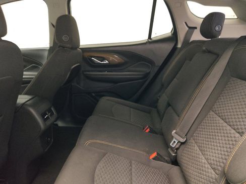 Used 2018 GMC Terrain SLE image 18