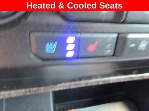 Used 2019 Ford F250 Lariat w/ Lariat Value Package AWD/4WD image 17