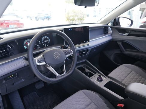 Certified 2026 Volkswagen Tiguan S FWD image 8