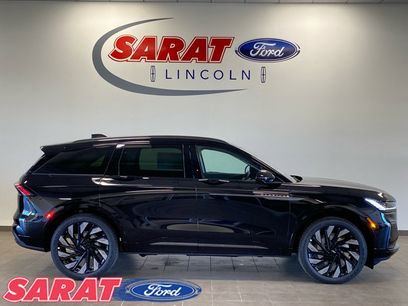 New 2026 Lincoln Nautilus Reserve w/ Jet Appearance Package