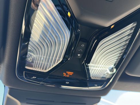 New 2026 BMW X6 xDrive40i w/ Climate Comfort Package image 28