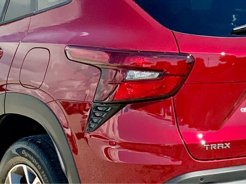 New 2025 Chevrolet Trax LT w/ Driver Confidence Package image 16