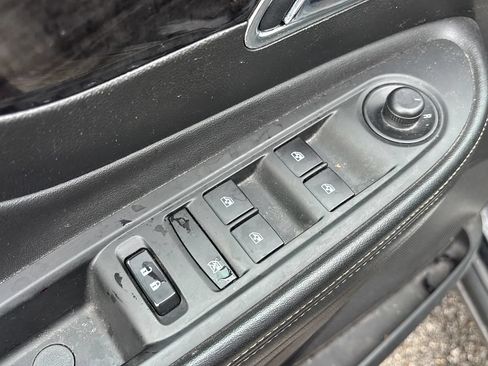 Used 2016 Buick Encore Sport Touring AWD/4WD image 10