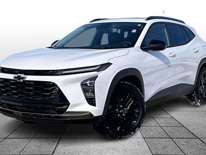 Used 2025 Chevrolet Trax ACTIV w/ Sunroof Package