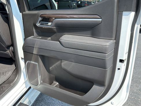 Used 2025 Chevrolet Silverado 1500 RST w/ RST All Star Premium Package AWD/4WD image 15