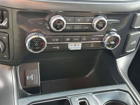 Used 2024 Ford F150 XLT w/ FX4 Off-Road Package AWD/4WD image 21