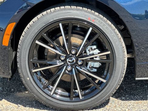 New 2026 MAZDA MX-5 Miata Grand Touring w/ Weather Package RWD image 32