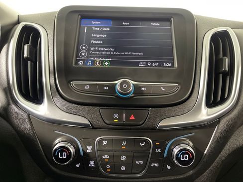 Used 2024 Chevrolet Equinox LT image 23