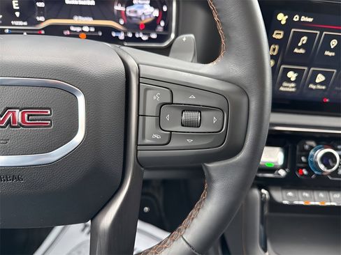 Used 2025 GMC Sierra 1500 AT4 w/ AT4 Premium Package image 29