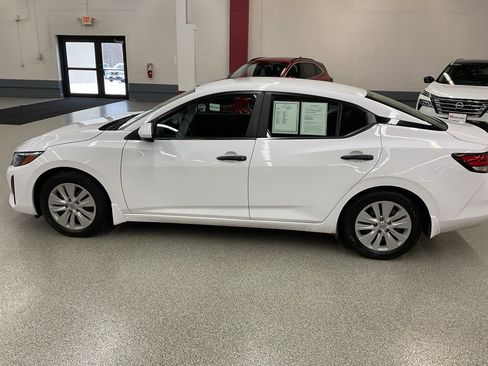 Used 2024 Nissan Sentra S image 8