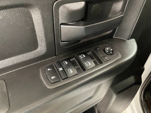 Used 2021 RAM 1500 Express w/ Wheel & Sound Group AWD/4WD image 19