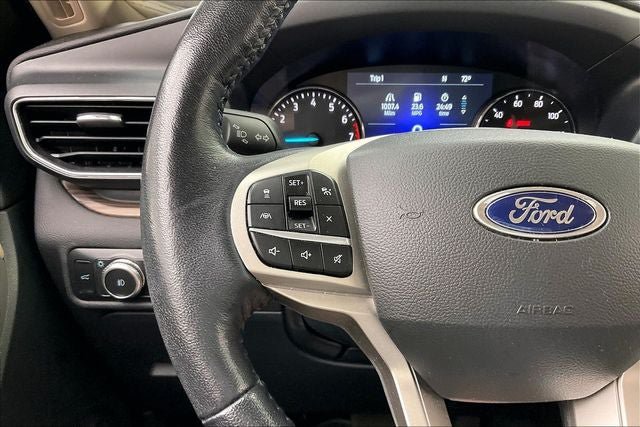 Used 2022 Ford Explorer Limited w/ Equipment Group 301A AWD/4WD image 22