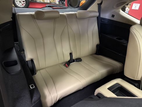 Used 2023 Acura MDX SH-AWD w/ Advance Package image 35