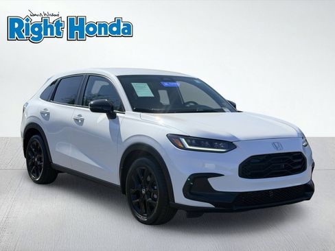 Certified 2024 Honda HR-V Sport image 10