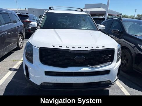Used 2021 Kia Telluride SX w/ SX Prestige Package AWD/4WD image 2