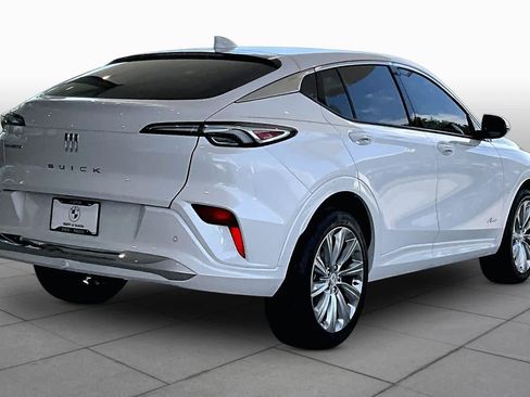 Used 2025 Buick Envista Avenir FWD image 12