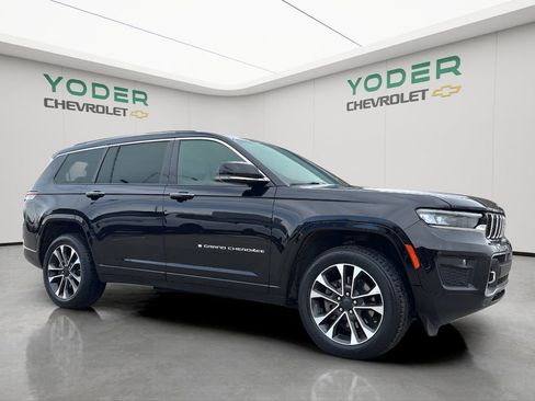 Used 2022 Jeep Grand Cherokee L Overland w/ Luxury Tech Group IV image 3