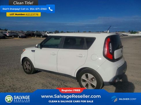 Used 2016 Kia Soul FWD image 3