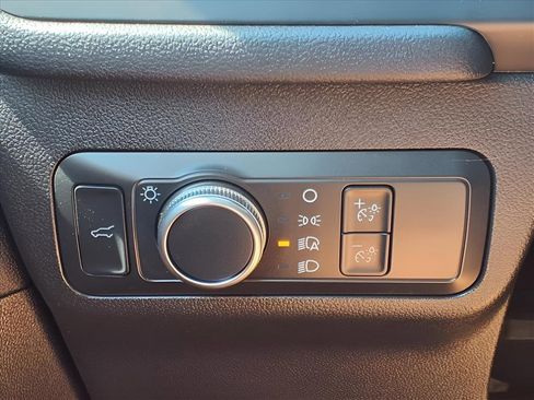 Used 2022 Ford Escape SE w/ Convenience Package image 18