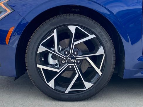 New 2026 Kia K5 EX image 10