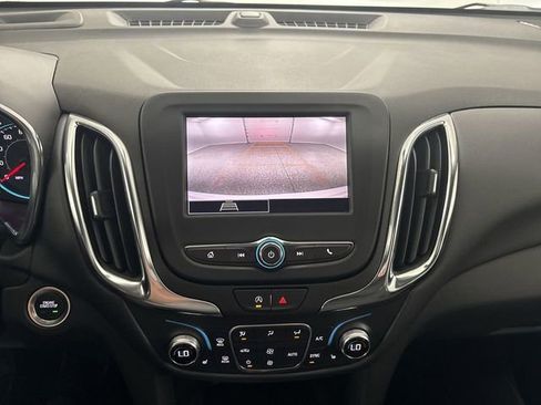 Used 2024 Chevrolet Equinox LT image 28