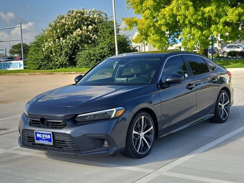 Used 2024 Honda Civic Touring image 8