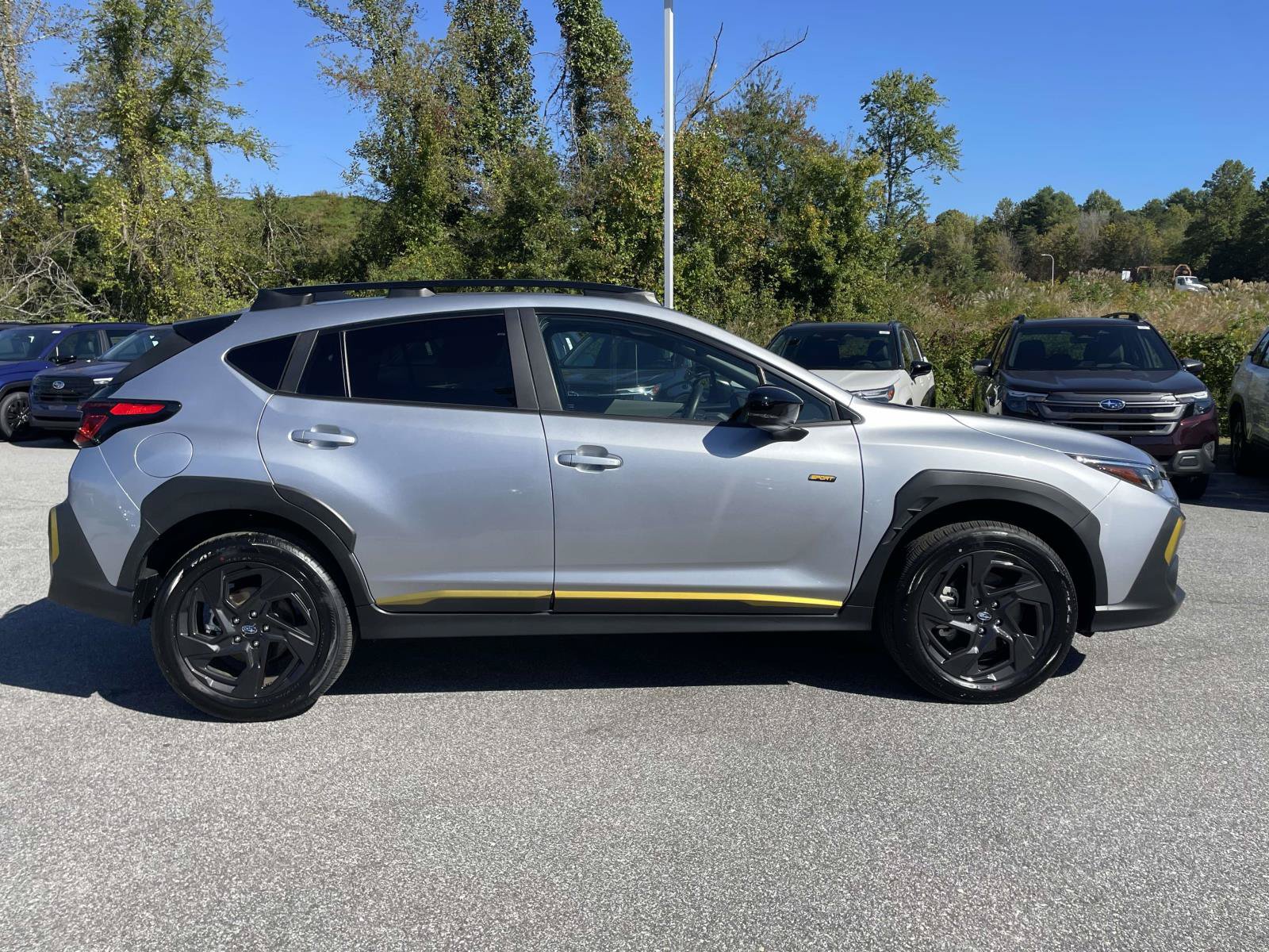 Used 2025 Subaru Crosstrek 2.5i Sport w/ Crosstrek Mirror Package AWD/4WD image 28