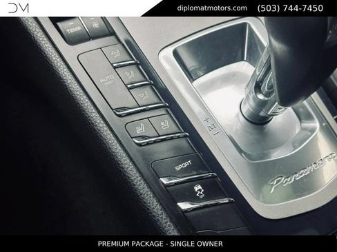 Used 2014 Porsche Panamera 4 AWD/4WD image 39