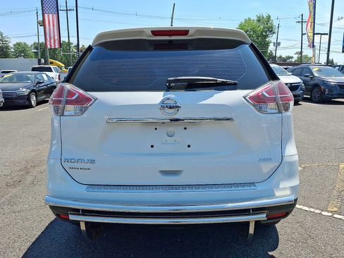 Used 2016 Nissan Rogue S AWD/4WD image 6