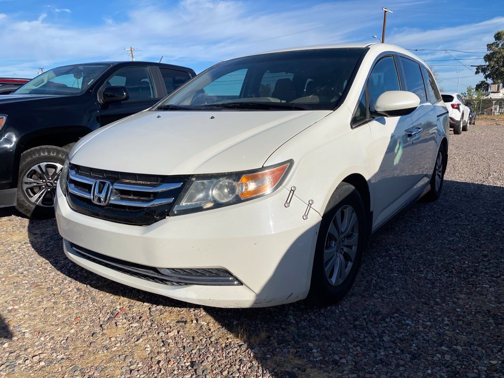 Used 2016 Honda Odyssey SE image 2